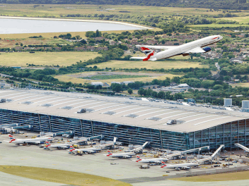 Heathrow Airport Transfers in Rayners Lane